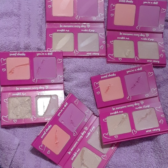 Essence Peachy Bean & Jelly Keen Powder Pallettes - Picture 2 of 6